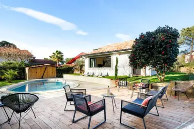 Image de Salamandre - Chaleureuse maison avec piscine-Anglet