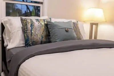 Image de Spacious 4br/3. 5ba Family Home Near Disneyland