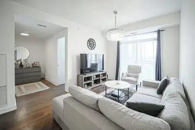 Image de Modern Toronto Condo (Easy Downtown Access)