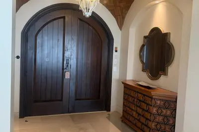 Image de 4-bedroom, 6 bath resort in peaceful Grand Solmar Pacific Dunes.