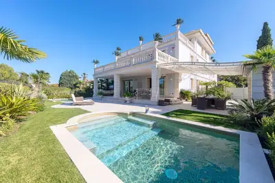 Image de Luxury Lake Front Catullo A1