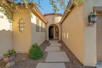 Image de The Chandler Villa · Spacious 3br Home