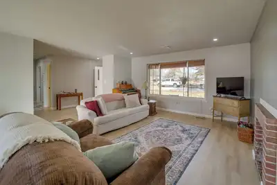 Image de Close to Route 66! Bristow Home w/ Spacious Yard