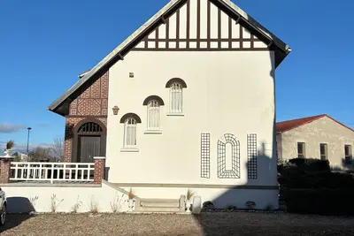 Image de Villa L’Oustal 100 mètres de la plage, 5 min centre ville à pied parking privé