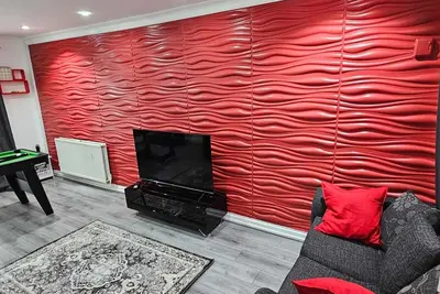 Image de Birmingham Palace minutes from Birmingham Airport, Cadbury World, and The Nec.