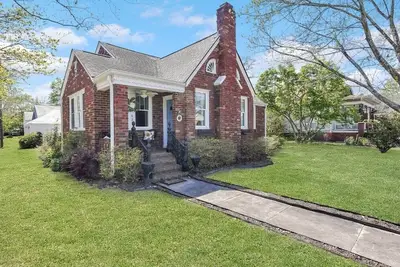 Image de Beautiful Home in Desirable Ardsley Park