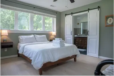 Image de Cloudland Homestead Organic Abode in Menlo, Ga - Chickens, Garden