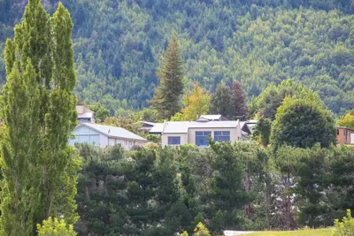 Arrowtown Dress Circle