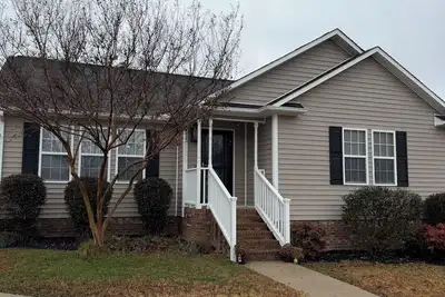 Image de Acorn Cottage a Peaceful 3-bedroom house 1 mile from Elon University