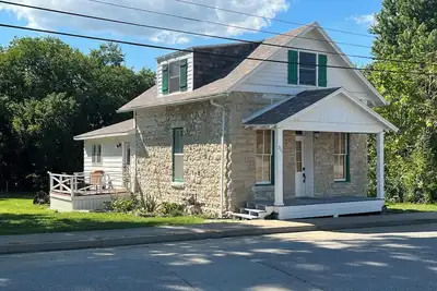 Image de Restored 2-bedroom cottage in beautiful California, Mo