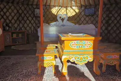 Image de Yourte Méloa- Séjour insolite & nature au cœur du verdon, haut var.