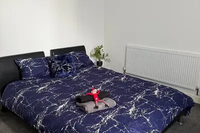 Image de Appartement d'une chambre avec bain à remous sur le balcon et vue sur la ville, pour 4 personnes