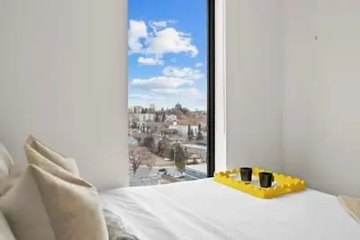 Image de Mins to Saddledome | 2br | Rooftop Patio | Ug Park