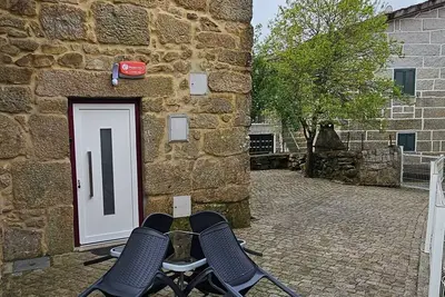 Image de Fabulous 2-bedroom House in a Portuguese traditional mountain village