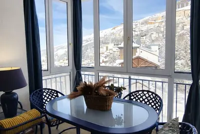 Image de Sanbet Urban Alhambra- Parking and Swimming Pool