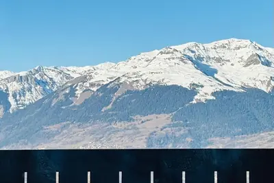 Image de Appartement familial rénové - vue montagne, proche pistes