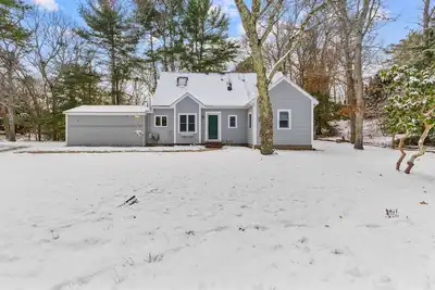 Image de Falmouth Family Home: Beach, Fire Pit & Games!