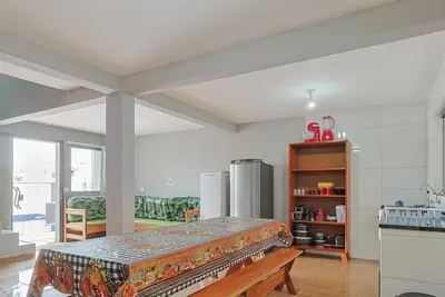 Image de Casa em Pontal do Parana com Vista Para Montanha