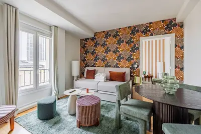 Image de Beautiful ArcdeTriomphe 4people ChampsElysée Ac