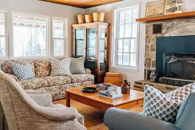 Image de Coastal Maine 1880's Cottage, Fully Renovated, Vintage Charm, Private Waterfront