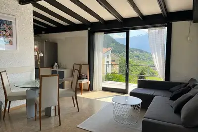 Image de Vacation bungalow with a wonderful view of Lake Garda and Monte Baldo