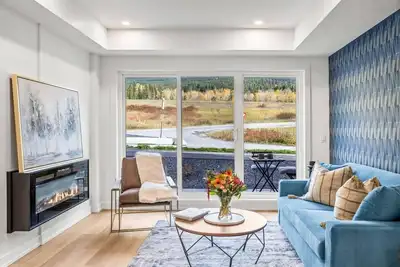 Image de Brand New 1br Canmore Retreat: Hot Tub, Sauna, Gym