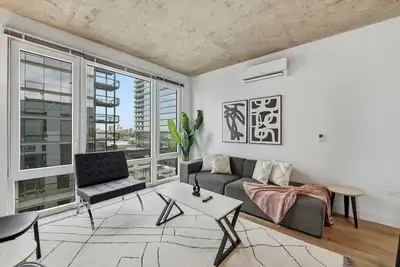 Image de Envitae Hotel, 4br Modern Sleek Apartment