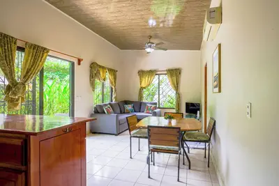 Image de Casa Mango Two-bedroom home a short 4-minutes walk from the ocean, w/ pool & Bbq