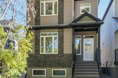 Image de Beautiful Family Home in the Heart of Regina