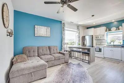 Image de 3 Mi to Kokopelli Trail: Outdoor Adventure Base