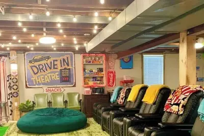 Fun Escape 2-Ottawa -Starved Rock-\nSkydive-4 Br