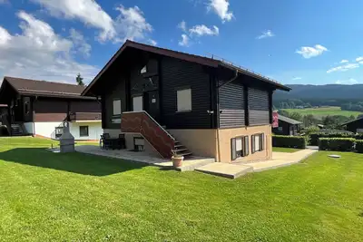 Image de Mountain view vacation home - space for 10 people + dogs & view of the mountains