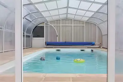 Image de Maison de vacances « L'Escale des Copains » avec piscine privée, terrasses et Wi-Fi