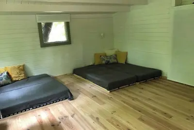 Image de Peace, space and nature - cozy cabin with large private camping area