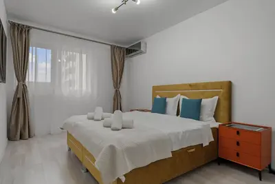 Image de Near by Hockey Arena