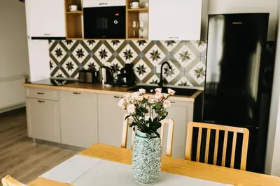 Apartment with Balcony #6