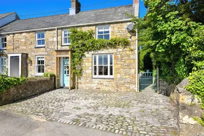 Image de Dreamy stone seaside cottage within walking distance of beach. 3 Beds, Sleeps 6