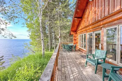 Image de Lutsen Log Cabin 407 - Lusen, Minnesota - Lake Superior - Cascade Vacation Renta