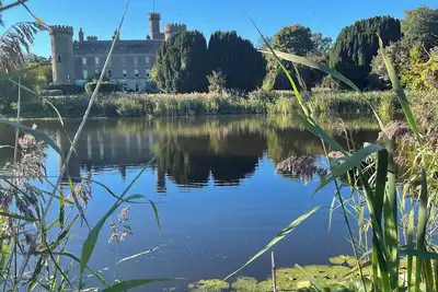 Image de Historic Castle Estate 6-bedroom wing perfect for groups and families