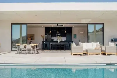 Image de Mars Landing - Pool / Spa / Boulders / View / Bbq / Stargazing