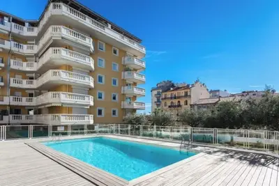 Image de F2 ideal famille  residence avec piscine Palais des dôme/promenade des anglais