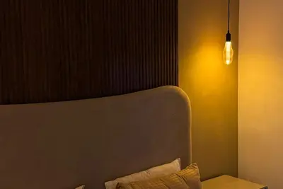 Image de Light & Latte | 1bhk | Mm Alam | Gulberg | Self Check-In