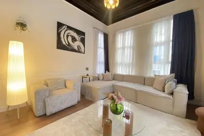 Charming Historic Balat House | 2 Floors • 5 Br