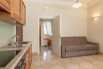 Image de Appartement Rez-de-Chaussée - Blanc/Or