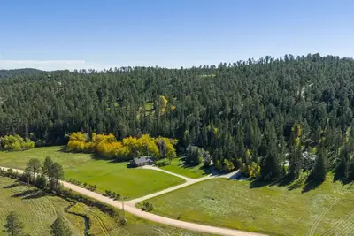 Image de 2 bedroom, 2 bathroom, 4 bed, Starlink, Hottub