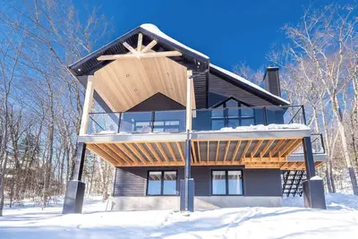 Image de Nature & Confort | Massif du Sud | Chalet la Meute