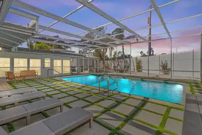 Image de Close to Ami, Pool, Game Room, Cocktail Lounge, Pro Ice Machine