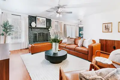 Image de Spacious 3br, 2ba Statesboro home with game room  - Mins to Gsu and Downtown