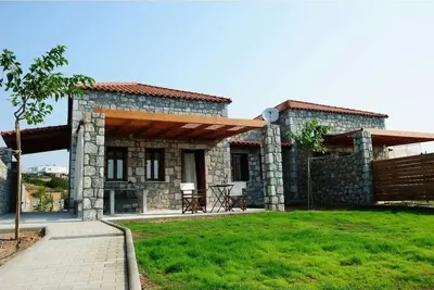 Beachfront Sea-View Villa • Private Path to Beach