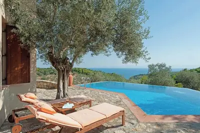 Image de Luxury villa w/ Swimming Pool Jacuzzi Sea Views